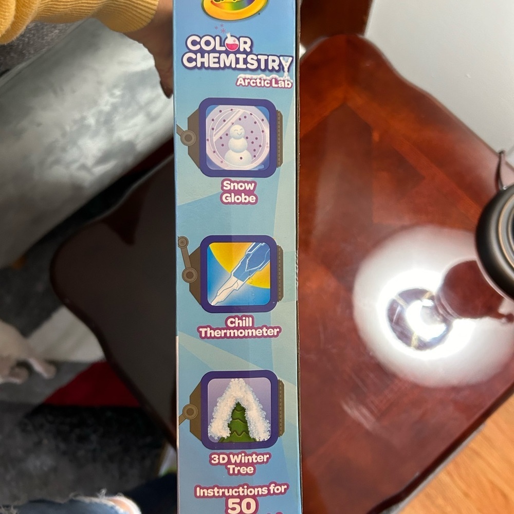 Crayola Color Chemistry: Arctic Edition! - Picture 4 of 6